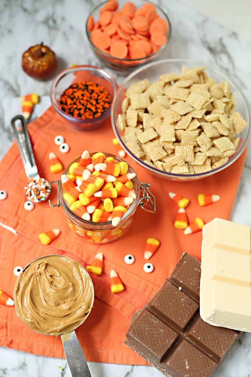 Halloween Snack Mix + Free Printables | It's a Mother Thing
